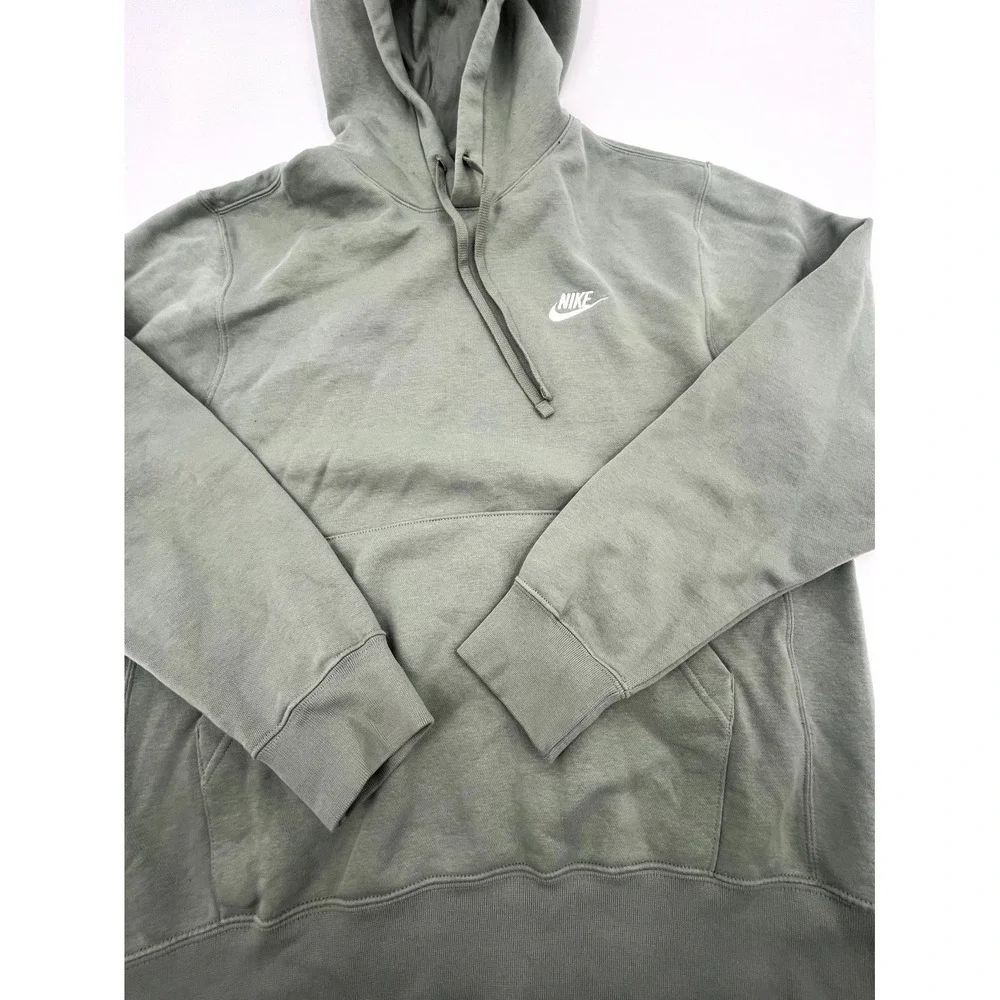Nike Club Fleece Hoodie Mens Medium Green Cotton Swoosh‎ Logo Lined Standard Fit